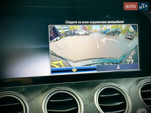 Черный Мерседес Е-Класс, объемом двигателя 1.99 л и пробегом 95 тыс. км за 31700 $, фото 44 на Automoto.ua