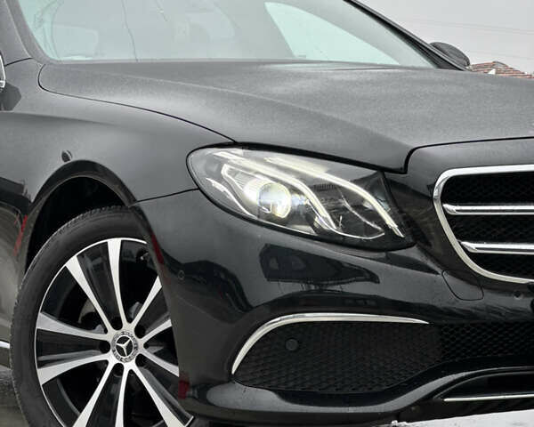 Чорний Мерседес Е-Клас, об'ємом двигуна 2 л та пробігом 67 тис. км за 39000 $, фото 14 на Automoto.ua