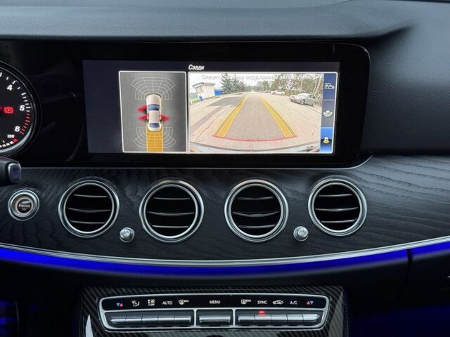 Чорний Мерседес Е-Клас, об'ємом двигуна 2 л та пробігом 109 тис. км за 32900 $, фото 14 на Automoto.ua