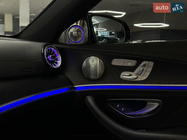 Мерседес Е-Класс 2019 в Николаеве на Automoto.ua Черный Мерседес Е-Класс, объемом двигателя 3 л и пробегом 111 тыс. км за 39990 $, фото 42 на Automoto.ua