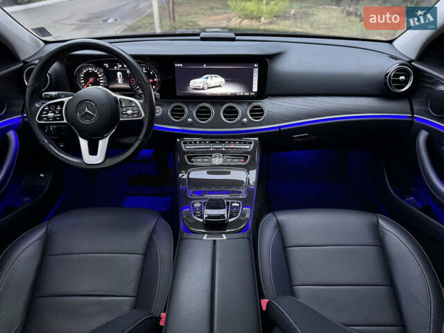 Черный Мерседес Е-Класс, объемом двигателя 1.95 л и пробегом 109 тыс. км за 32900 $, фото 21 на Automoto.ua