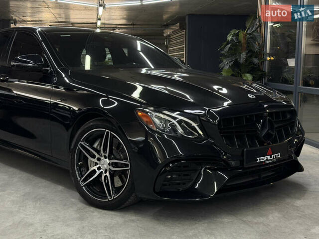 Черный Мерседес Е-Класс, объемом двигателя 3 л и пробегом 113 тыс. км за 38900 $, фото 3 на Automoto.ua