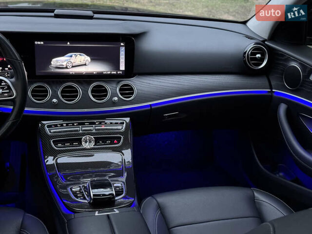 Черный Мерседес Е-Класс, объемом двигателя 1.95 л и пробегом 109 тыс. км за 32900 $, фото 24 на Automoto.ua