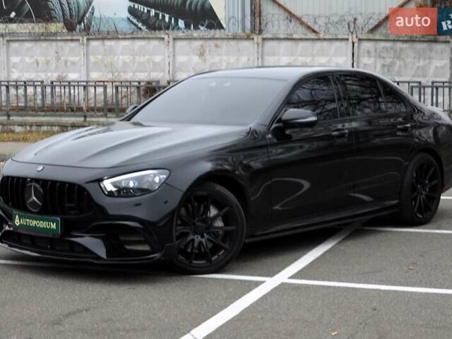 Черный Мерседес Е-Класс, объемом двигателя 3 л и пробегом 113 тыс. км за 52999 $, фото 4 на Automoto.ua