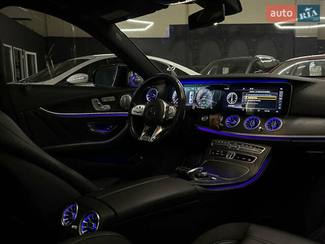 Мерседес Е-Класс 2019 в Николаеве на Automoto.ua Черный Мерседес Е-Класс, объемом двигателя 3 л и пробегом 111 тыс. км за 39990 $, фото 31 на Automoto.ua