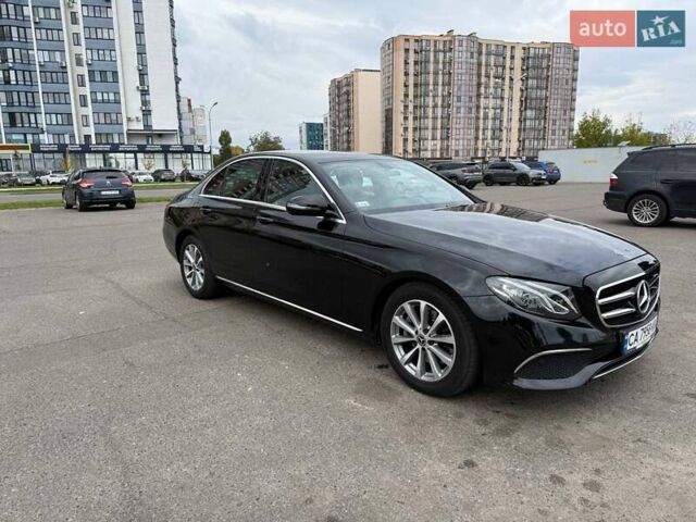 Черный Мерседес Е-Класс, объемом двигателя 1.95 л и пробегом 216 тыс. км за 32000 $, фото 7 на Automoto.ua