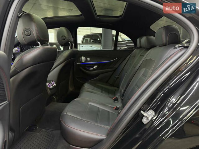 Черный Мерседес Е-Класс, объемом двигателя 3 л и пробегом 113 тыс. км за 38900 $, фото 23 на Automoto.ua