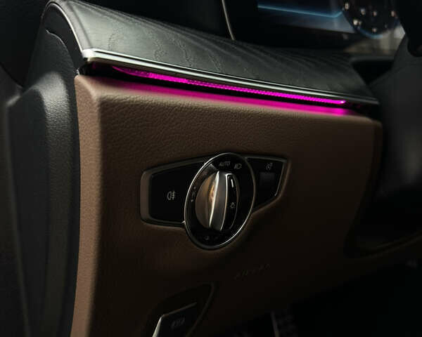 Чорний Мерседес Е-Клас, об'ємом двигуна 2 л та пробігом 67 тис. км за 39000 $, фото 20 на Automoto.ua