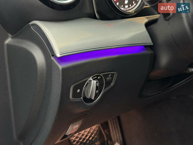 Чорний Мерседес Е-Клас, об'ємом двигуна 2 л та пробігом 204 тис. км за 31500 $, фото 25 на Automoto.ua