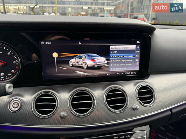 Чорний Мерседес Е-Клас, об'ємом двигуна 2 л та пробігом 204 тис. км за 31500 $, фото 58 на Automoto.ua