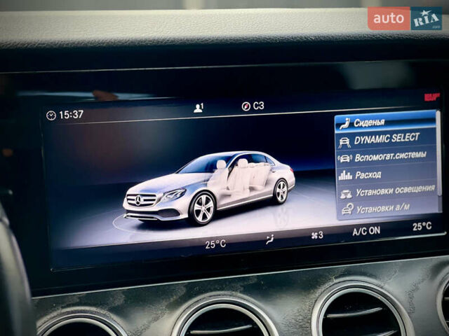 Черный Мерседес Е-Класс, объемом двигателя 1.99 л и пробегом 95 тыс. км за 31700 $, фото 42 на Automoto.ua