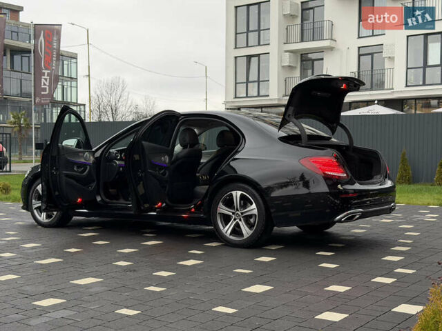 Чорний Мерседес Е-Клас, об'ємом двигуна 2 л та пробігом 204 тис. км за 31500 $, фото 67 на Automoto.ua