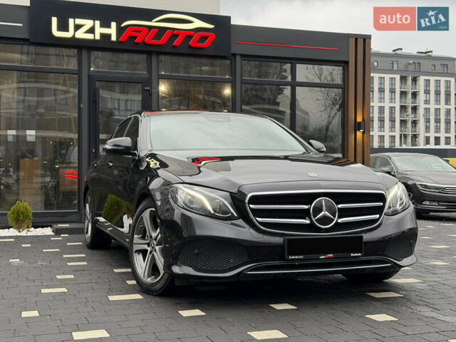 Чорний Мерседес Е-Клас, об'ємом двигуна 2 л та пробігом 204 тис. км за 31500 $, фото 7 на Automoto.ua