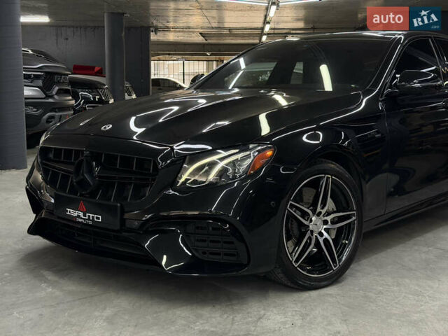 Черный Мерседес Е-Класс, объемом двигателя 3 л и пробегом 113 тыс. км за 38900 $, фото 8 на Automoto.ua