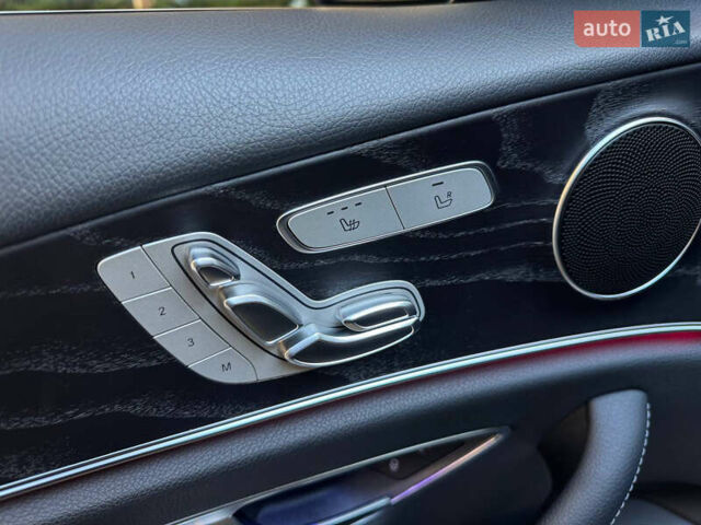 Мерседес Е-Класс 2019 в Одессе на Automoto.ua Черный Мерседес Е-Класс, объемом двигателя 1.95 л и пробегом 109 тыс. км за 32900 $, фото 15 на Automoto.ua