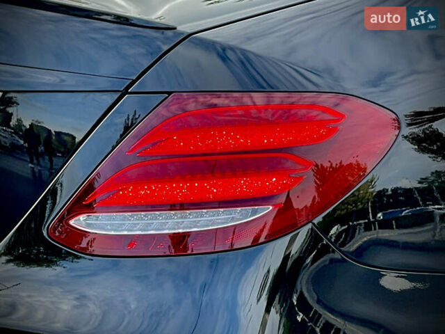 Черный Мерседес Е-Класс, объемом двигателя 1.99 л и пробегом 95 тыс. км за 31700 $, фото 14 на Automoto.ua