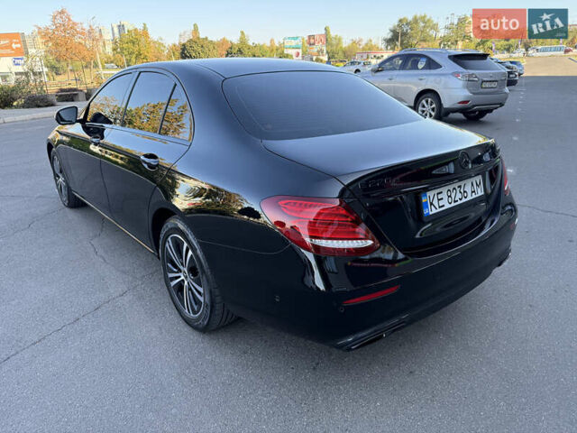 Черный Мерседес Е-Класс, объемом двигателя 1.95 л и пробегом 200 тыс. км за 34500 $, фото 18 на Automoto.ua