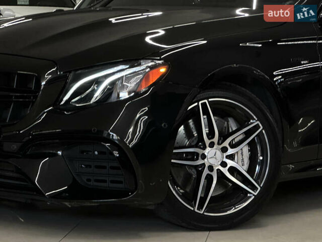 Мерседес Е-Класс 2019 в Николаеве на Automoto.ua Черный Мерседес Е-Класс, объемом двигателя 3 л и пробегом 111 тыс. км за 39990 $, фото 3 на Automoto.ua