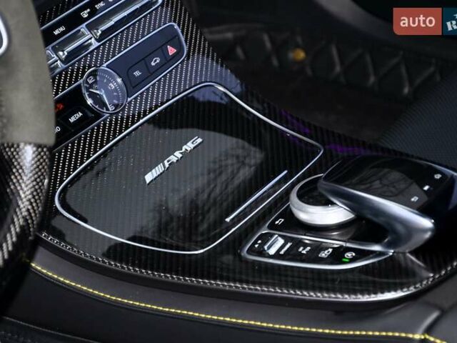 Черный Мерседес Е-Класс, объемом двигателя 3 л и пробегом 113 тыс. км за 52999 $, фото 30 на Automoto.ua