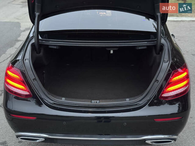 Черный Мерседес Е-Класс, объемом двигателя 1.95 л и пробегом 109 тыс. км за 32900 $, фото 38 на Automoto.ua