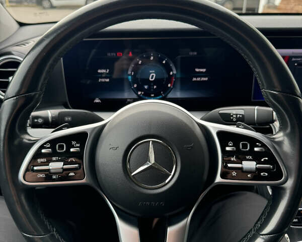 Чорний Мерседес Е-Клас, об'ємом двигуна 1.95 л та пробігом 215 тис. км за 29999 $, фото 26 на Automoto.ua