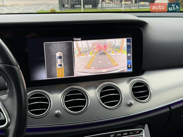 Чорний Мерседес Е-Клас, об'ємом двигуна 2 л та пробігом 204 тис. км за 31500 $, фото 52 на Automoto.ua