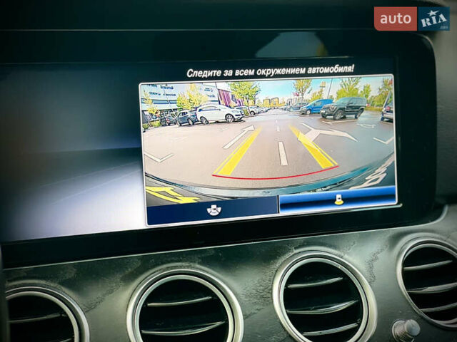 Черный Мерседес Е-Класс, объемом двигателя 1.99 л и пробегом 95 тыс. км за 31700 $, фото 43 на Automoto.ua