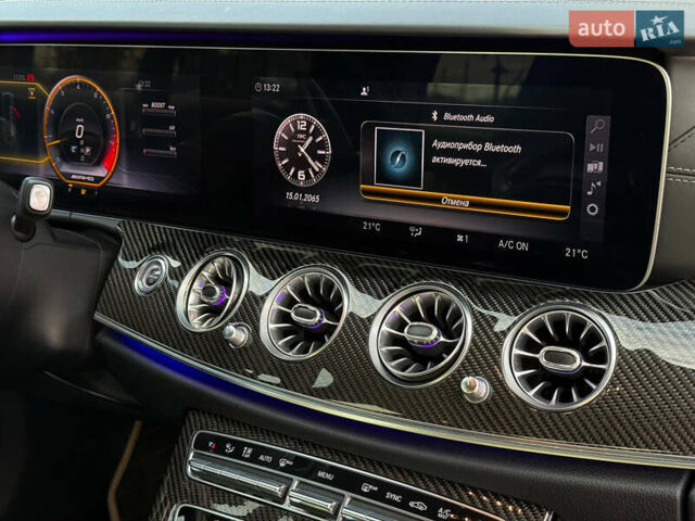 Черный Мерседес Е-Класс, объемом двигателя 3.98 л и пробегом 84 тыс. км за 66000 $, фото 11 на Automoto.ua