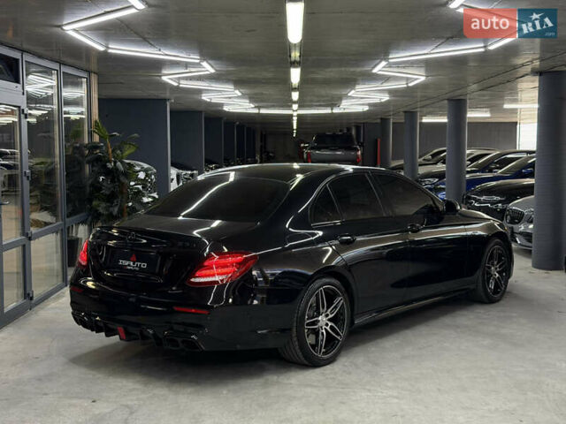 Черный Мерседес Е-Класс, объемом двигателя 3 л и пробегом 113 тыс. км за 38900 $, фото 13 на Automoto.ua