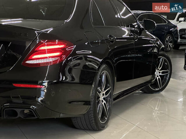 Мерседес Е-Класс 2019 в Николаеве на Automoto.ua Черный Мерседес Е-Класс, объемом двигателя 3 л и пробегом 111 тыс. км за 39990 $, фото 12 на Automoto.ua