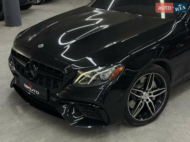 Черный Мерседес Е-Класс, объемом двигателя 3 л и пробегом 113 тыс. км за 38900 $, фото 7 на Automoto.ua