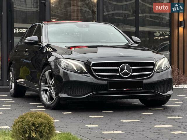 Чорний Мерседес Е-Клас, об'ємом двигуна 2 л та пробігом 204 тис. км за 31500 $, фото 8 на Automoto.ua