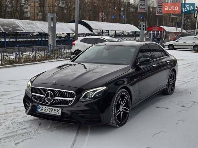 Чорний Мерседес Е-Клас, об'ємом двигуна 3 л та пробігом 43 тис. км за 45000 $, фото 1 на Automoto.ua