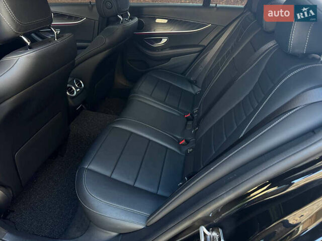 Мерседес Е-Клас 2019 у Одесі на Automoto.ua Чорний Мерседес Е-Клас, об'ємом двигуна 1.95 л та пробігом 109 тис. км за 32900 $, фото 28 на Automoto.ua