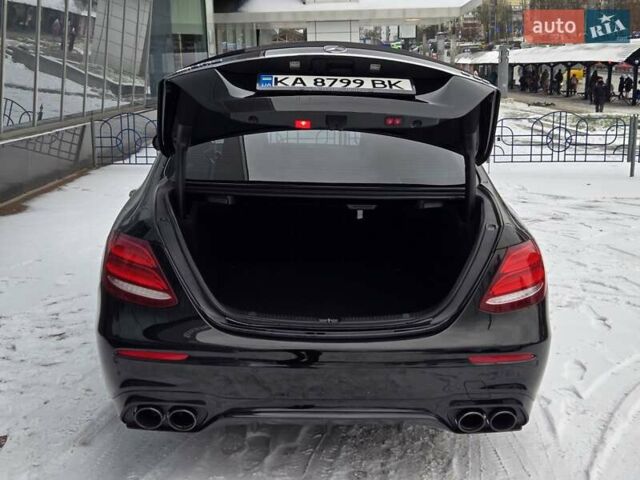 Чорний Мерседес Е-Клас, об'ємом двигуна 3 л та пробігом 43 тис. км за 45000 $, фото 38 на Automoto.ua