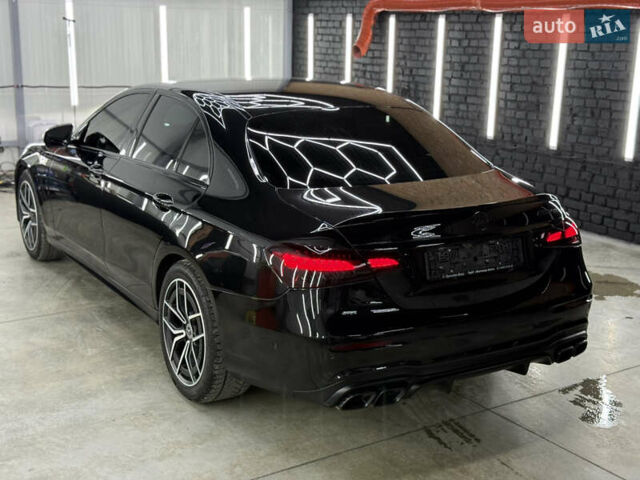 Черный Мерседес Е-Класс, объемом двигателя 1.95 л и пробегом 150 тыс. км за 47777 $, фото 41 на Automoto.ua