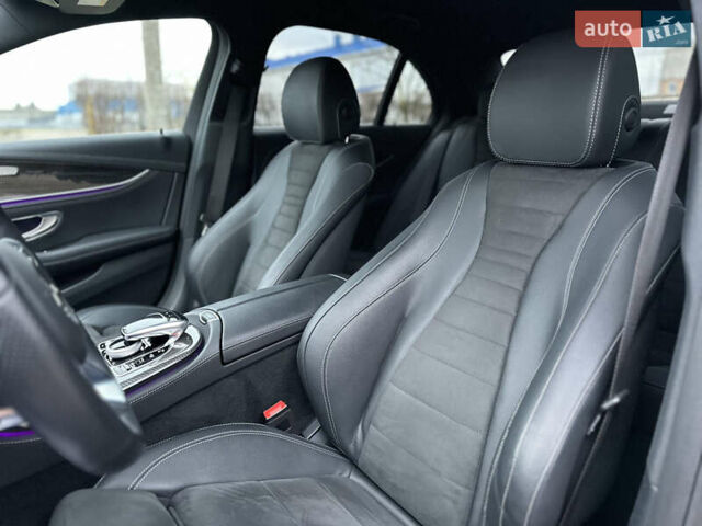 Чорний Мерседес Е-Клас, об'ємом двигуна 1.95 л та пробігом 112 тис. км за 38400 $, фото 29 на Automoto.ua