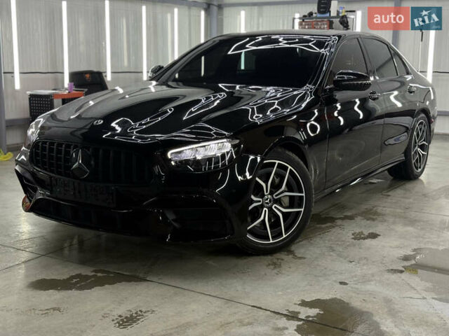 Черный Мерседес Е-Класс, объемом двигателя 1.95 л и пробегом 150 тыс. км за 47777 $, фото 19 на Automoto.ua