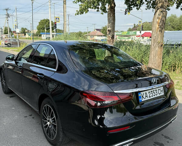 Черный Мерседес Е-Класс, объемом двигателя 1.99 л и пробегом 99 тыс. км за 45000 $, фото 6 на Automoto.ua