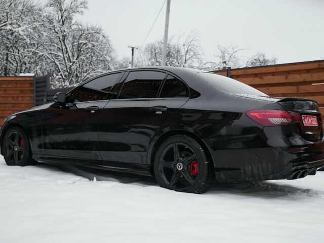 Черный Мерседес Е-Класс, объемом двигателя 2 л и пробегом 64 тыс. км за 45000 $, фото 11 на Automoto.ua