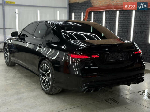 Черный Мерседес Е-Класс, объемом двигателя 1.95 л и пробегом 150 тыс. км за 47777 $, фото 47 на Automoto.ua