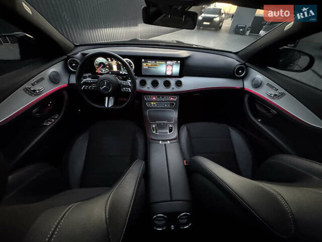 Черный Мерседес Е-Класс, объемом двигателя 1.95 л и пробегом 70 тыс. км за 66500 $, фото 105 на Automoto.ua