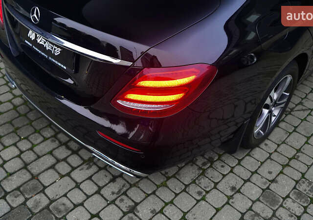 Чорний Мерседес Е-Клас, об'ємом двигуна 1.6 л та пробігом 54 тис. км за 37500 $, фото 16 на Automoto.ua