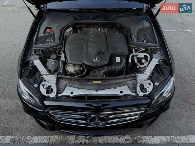 Черный Мерседес Е-Класс, объемом двигателя 1.95 л и пробегом 105 тыс. км за 38900 $, фото 25 на Automoto.ua