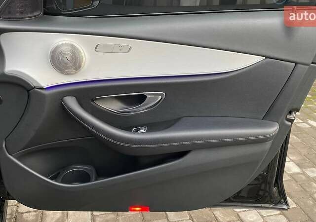 Чорний Мерседес Е-Клас, об'ємом двигуна 1.95 л та пробігом 151 тис. км за 48000 $, фото 37 на Automoto.ua