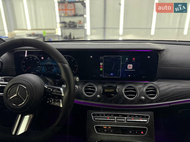 Черный Мерседес Е-Класс, объемом двигателя 1.95 л и пробегом 150 тыс. км за 47777 $, фото 80 на Automoto.ua