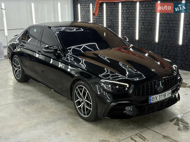 Черный Мерседес Е-Класс, объемом двигателя 1.95 л и пробегом 150 тыс. км за 47777 $, фото 13 на Automoto.ua