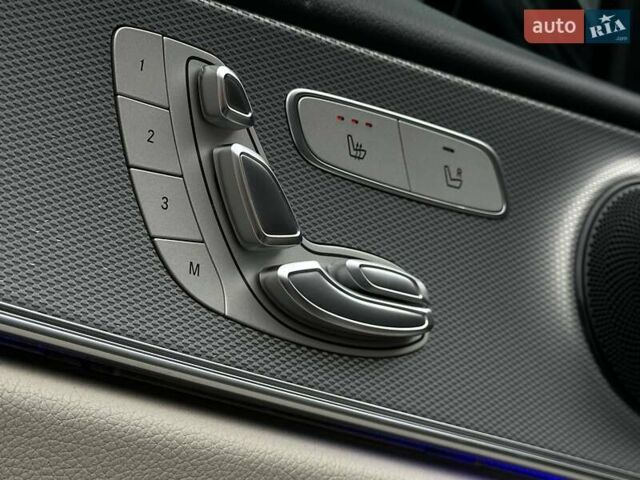 Черный Мерседес Е-Класс, объемом двигателя 1.99 л и пробегом 119 тыс. км за 33900 $, фото 29 на Automoto.ua