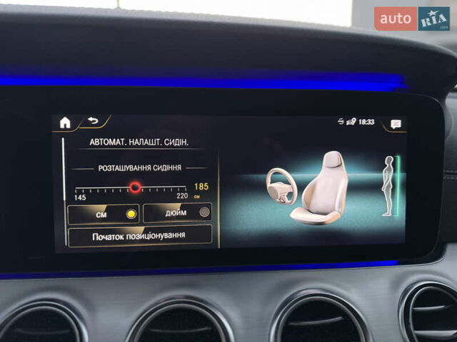 Черный Мерседес Е-Класс, объемом двигателя 1.95 л и пробегом 70 тыс. км за 66500 $, фото 78 на Automoto.ua