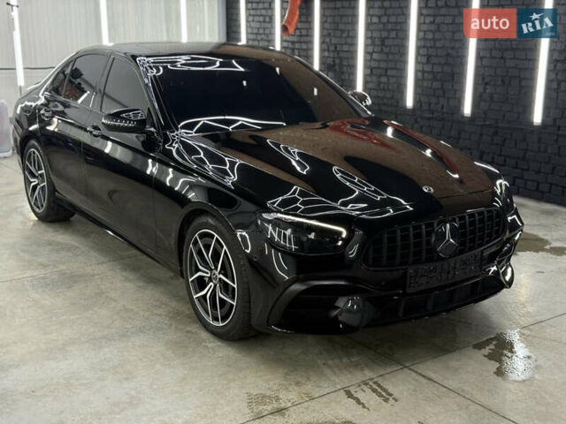 Черный Мерседес Е-Класс, объемом двигателя 1.95 л и пробегом 150 тыс. км за 47777 $, фото 25 на Automoto.ua